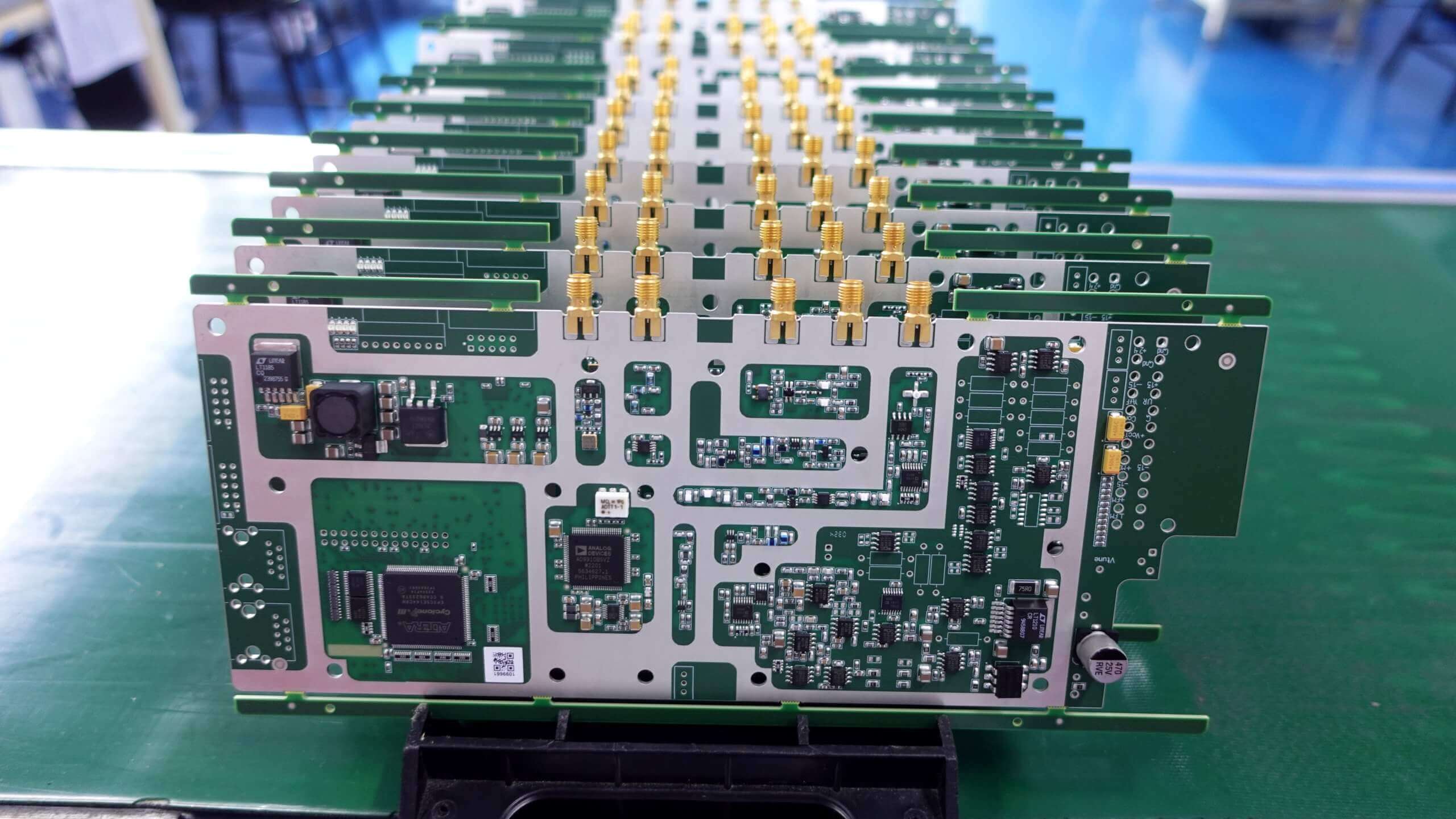 ¿Qué es una tabla de tiro? Selección práctica, consejos de diseño y conocimientos sobre fabricación de SUNSAM PCBA